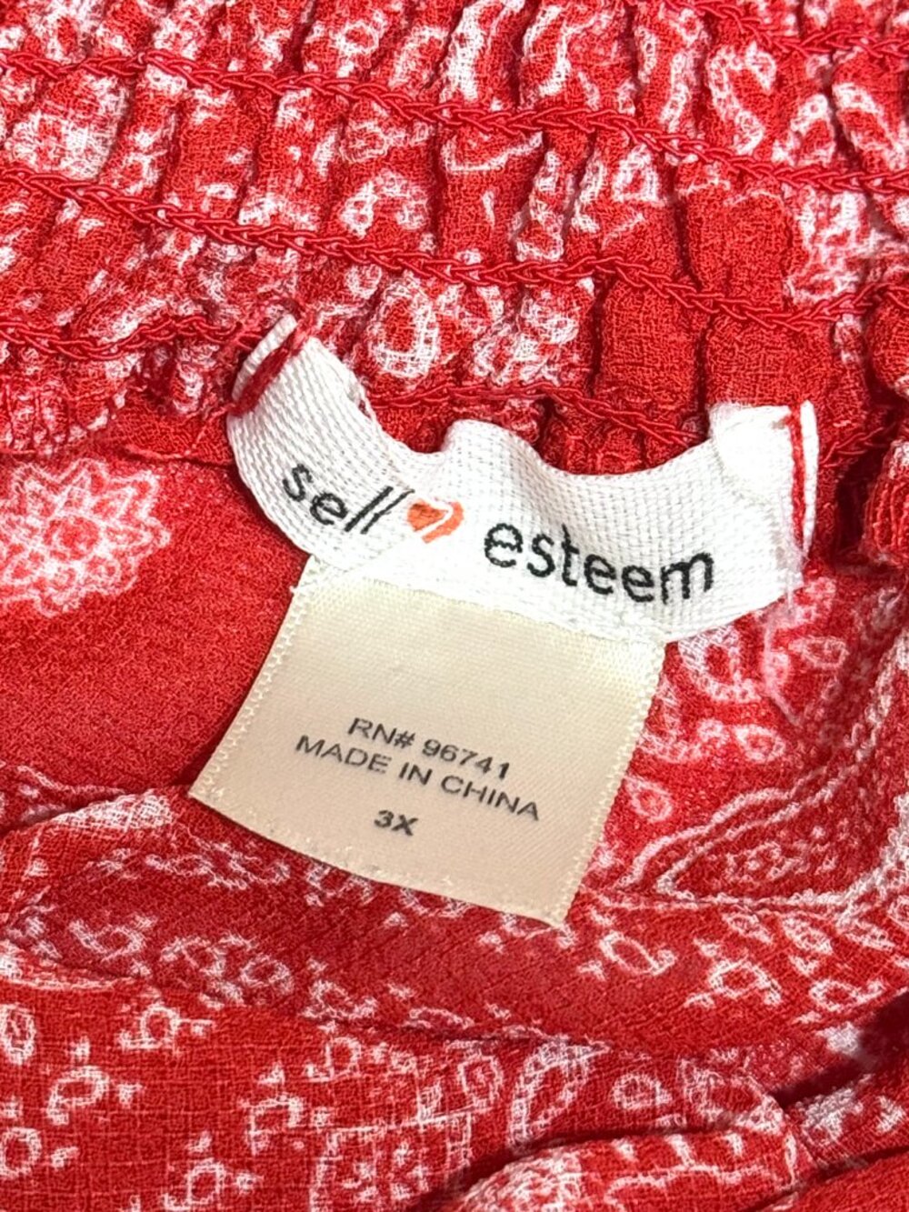 Self Esteem Red Bandana Flowy Blouse 3X Smocked Neckline July 4 Americana - Picture 4 of 9